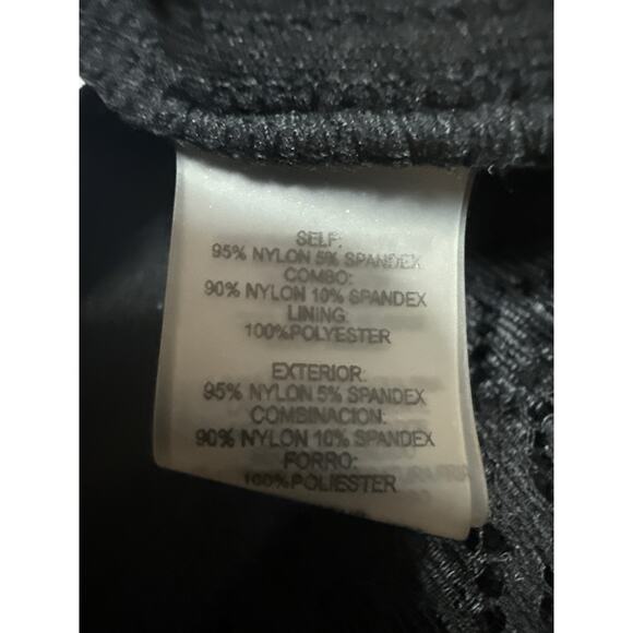 NEW Guess Black Floral Off The Shoulder Lace Ruffle Midi Bodycon Dress Size 14 - Picture 7 of 7